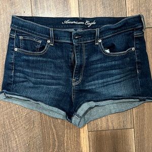 American eagle denim shorts- size 12? These ran more like a 14.